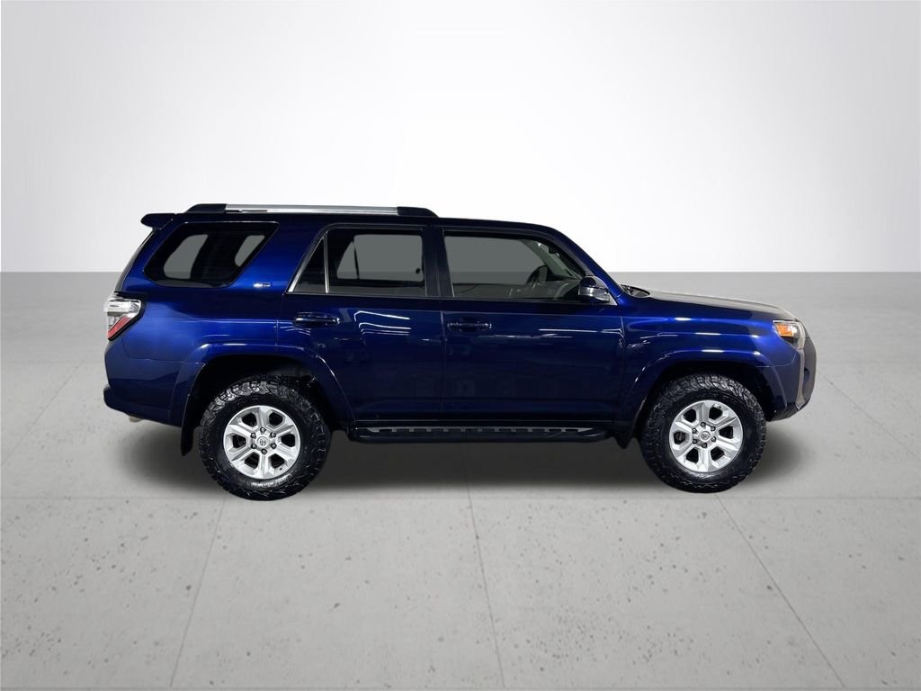 Used 2021 Nautical Blue Metallic Toyota SR5 image 5