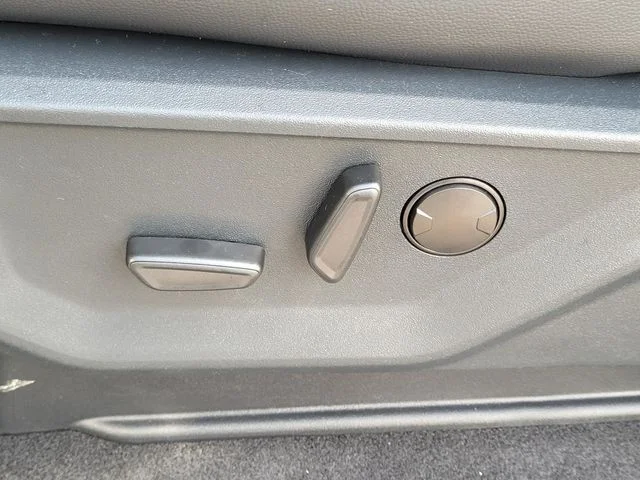 New 2026 Agate Black Metallic Ford Tremor® image 25
