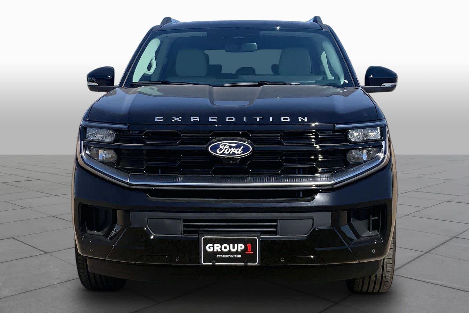 New 2027 Agate Black Metallic Ford Platinum image 3