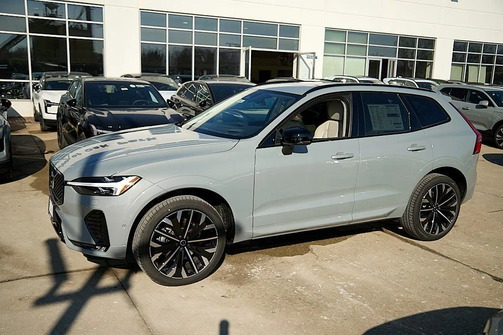 New 2026 Vapour Grey Volvo Ultra image 6