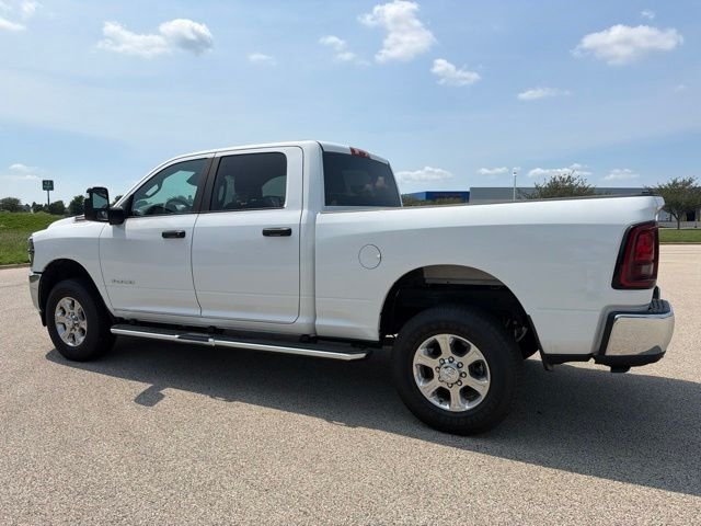 Used 2026 White Ram Big Horn image 2