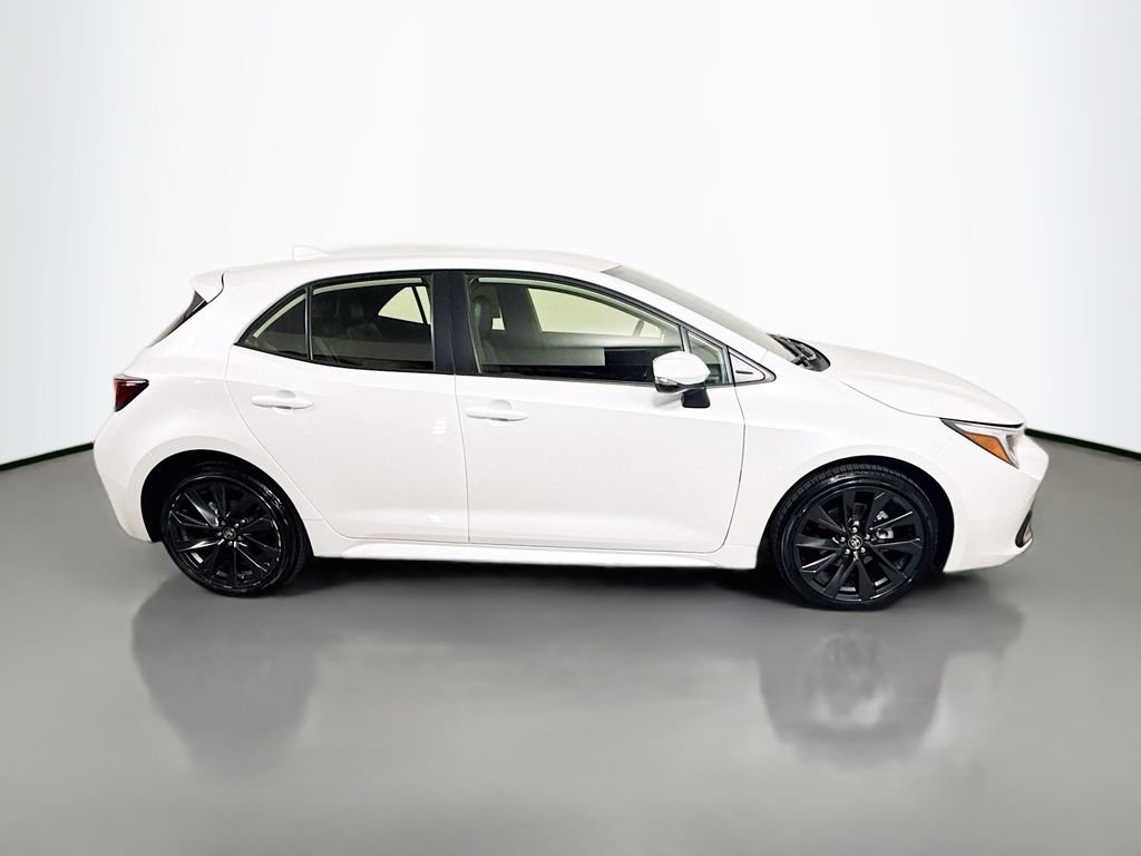 Used 2024 Wind Chill Pearl Toyota XSE image 8