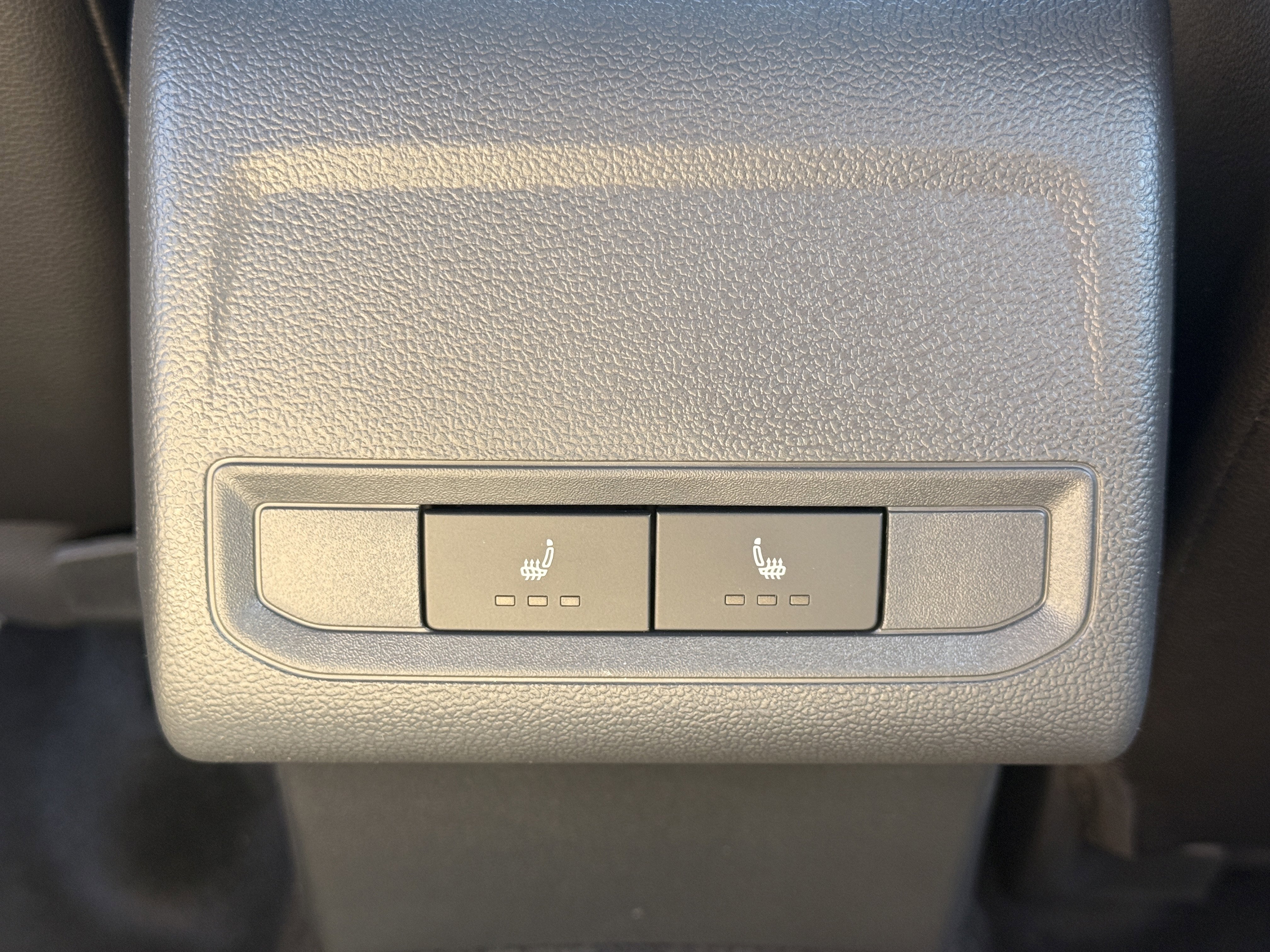 New 2026 Platinum Gray Metallic Volkswagen SEL image 7