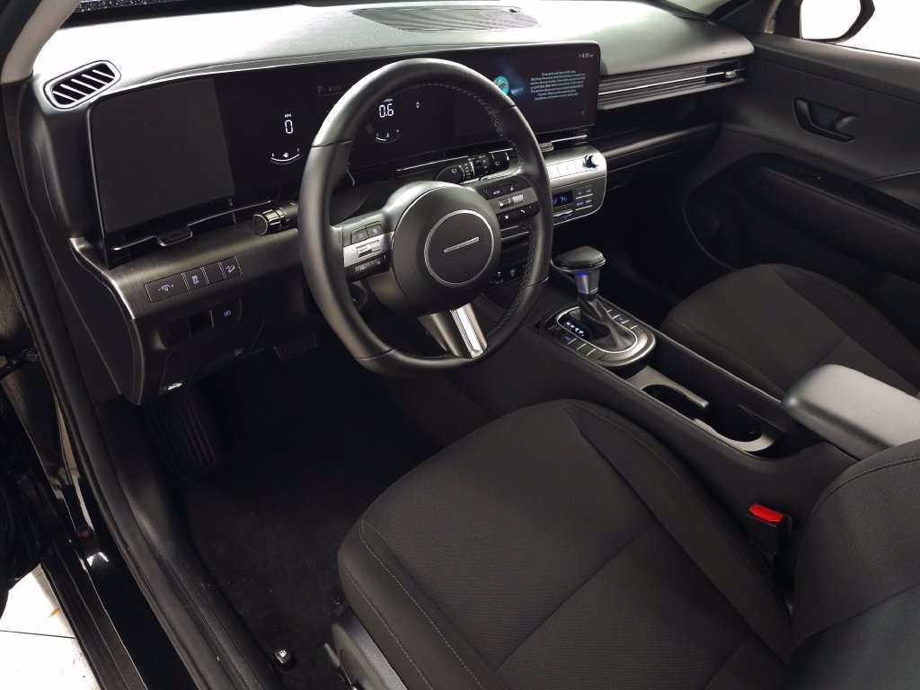 2024 Hyundai Kona SEL - Photo 16