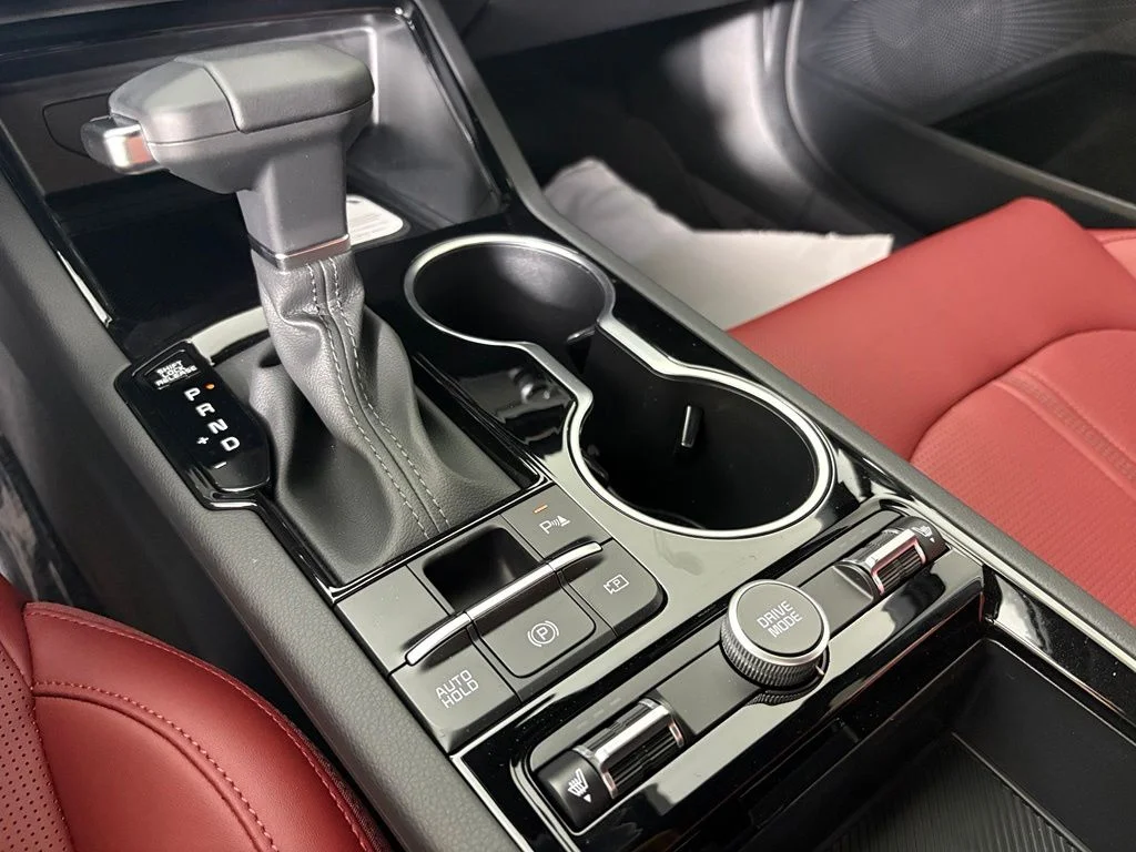New 2026 Wolf Gray Kia GT-Line FWD image 33