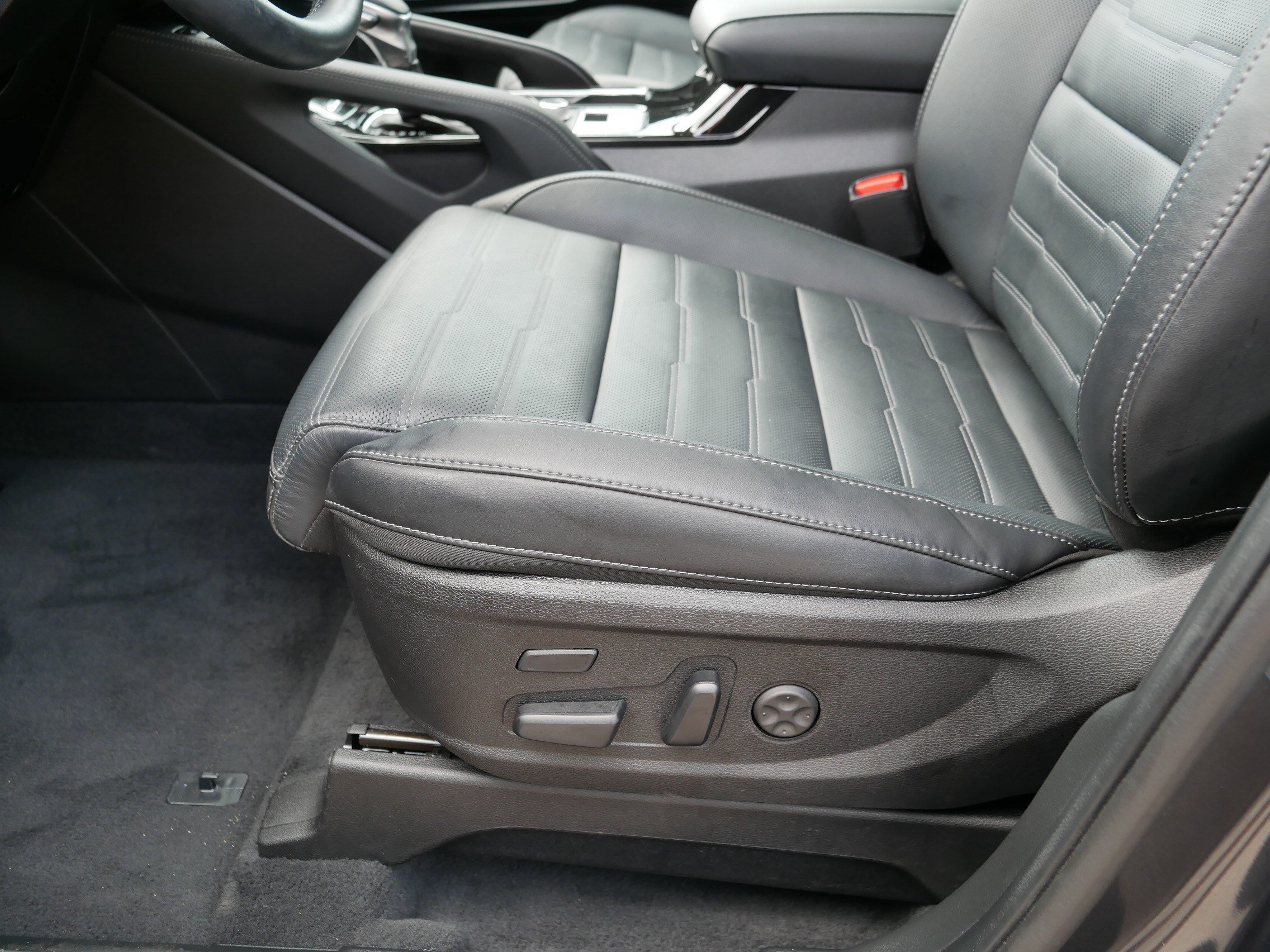 Certified Used 2024 Gravity Gray Kia SX Prestige image 20