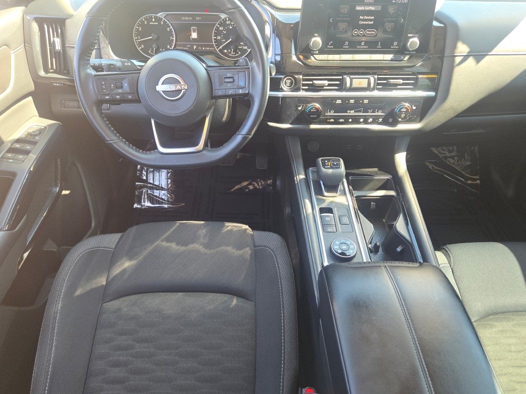 Certified Used 2023 White Nissan SV image 20