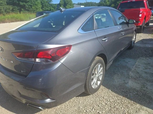 Used 2019 Gray Hyundai ECO image 3