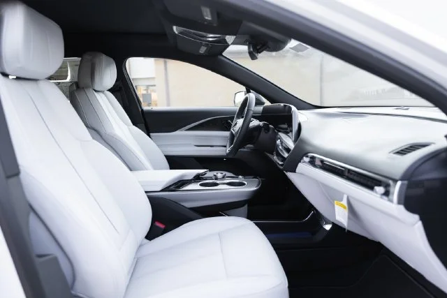 New 2025 Crystal White Tricoat Cadillac Luxury 1 image 24