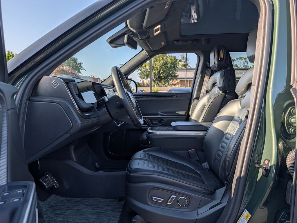 2024 Rivian R1S Adventure - Photo 11