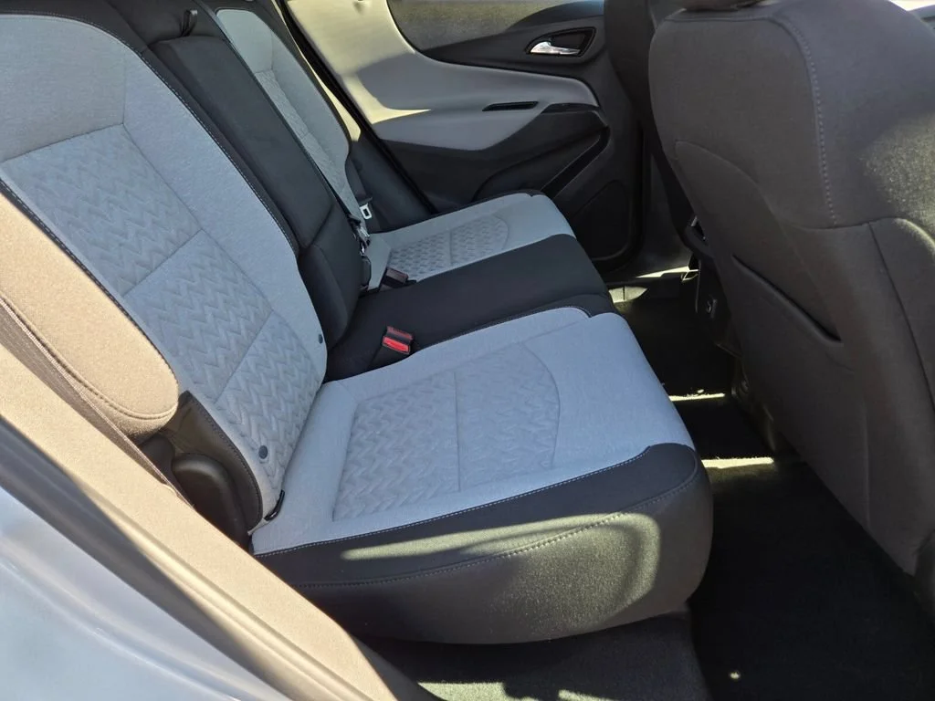 Used 2022 Silver Ice Metallic Chevrolet LT image 14