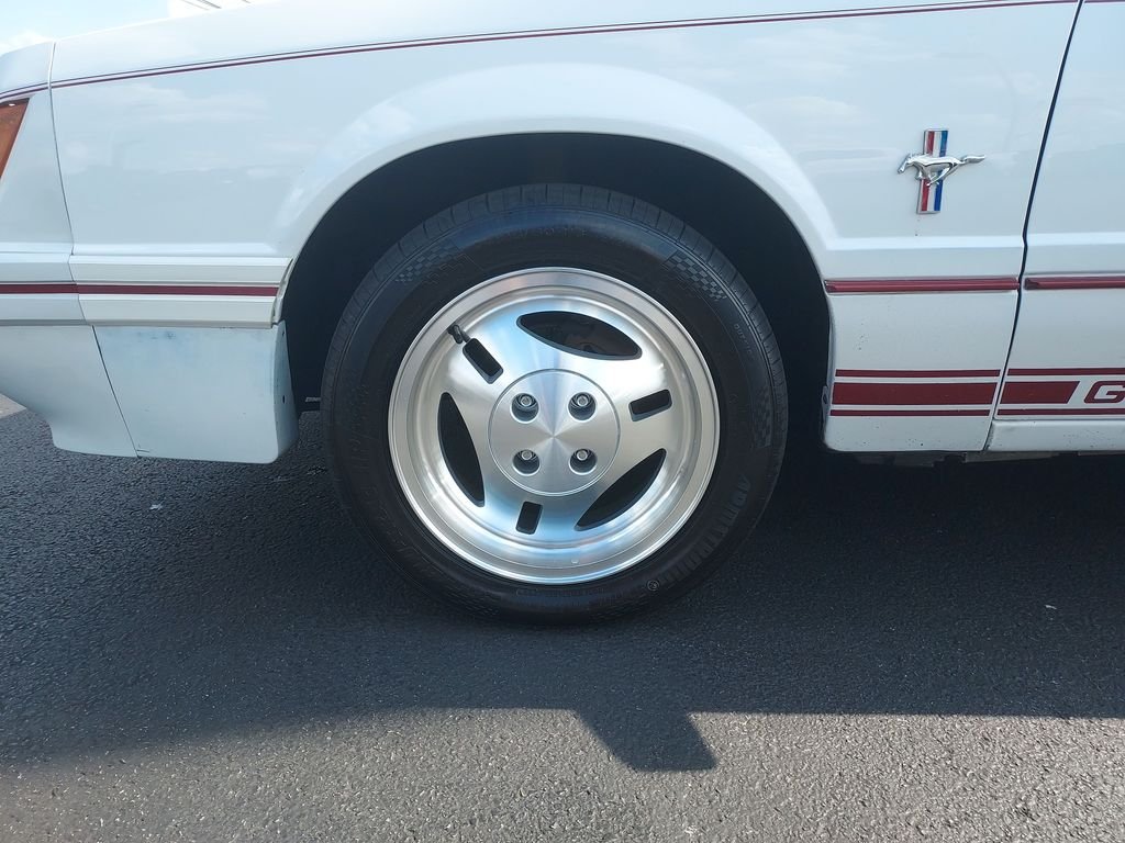 Used 1984 White Ford GT image 10