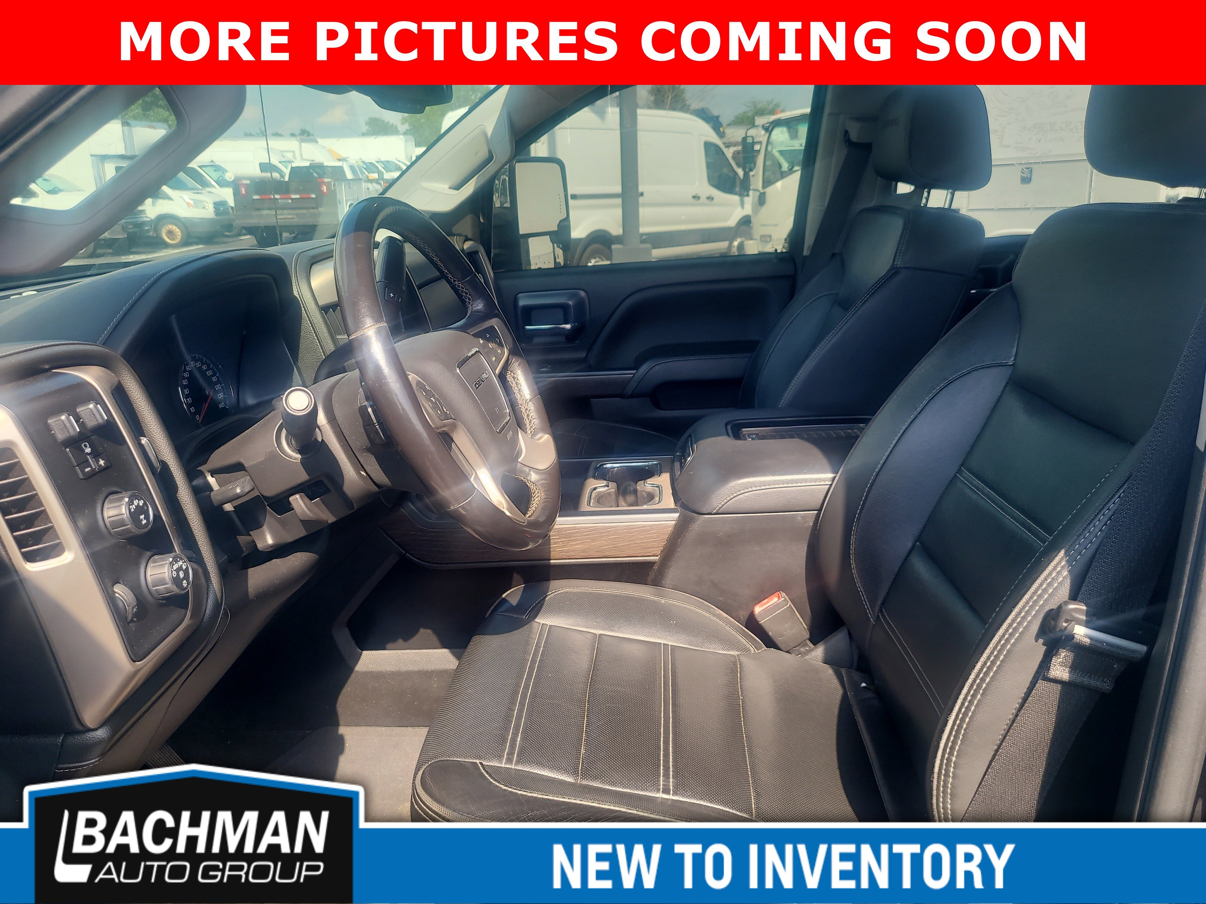 Used 2018 Onyx Black GMC Denali image 10