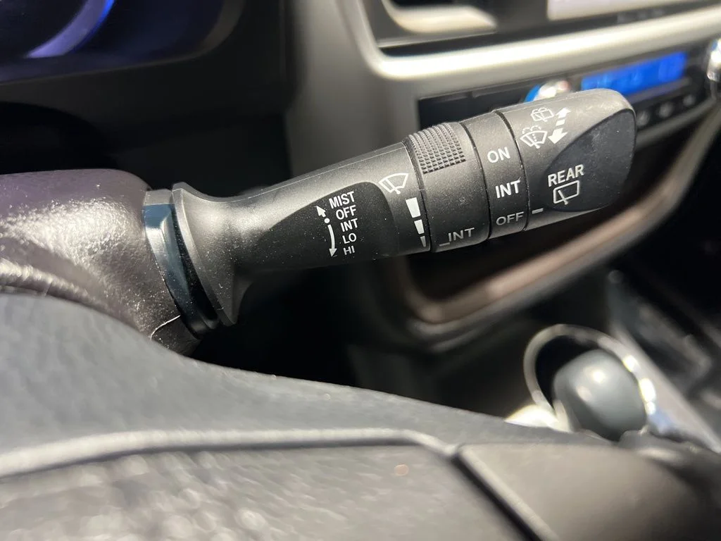 Used 2019 Gray Toyota XLE image 40