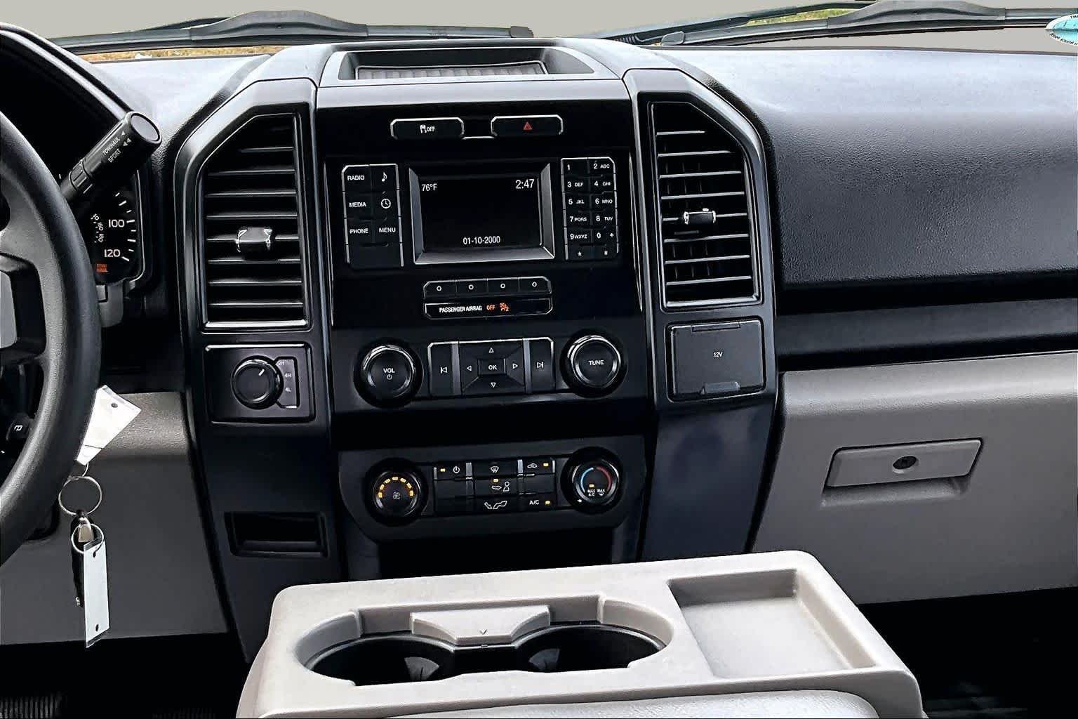 Used 2015 Blue Jeans Metallic Ford XL image 7