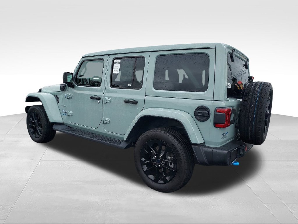 Used 2024 Gray Jeep Sahara 4xe image 3