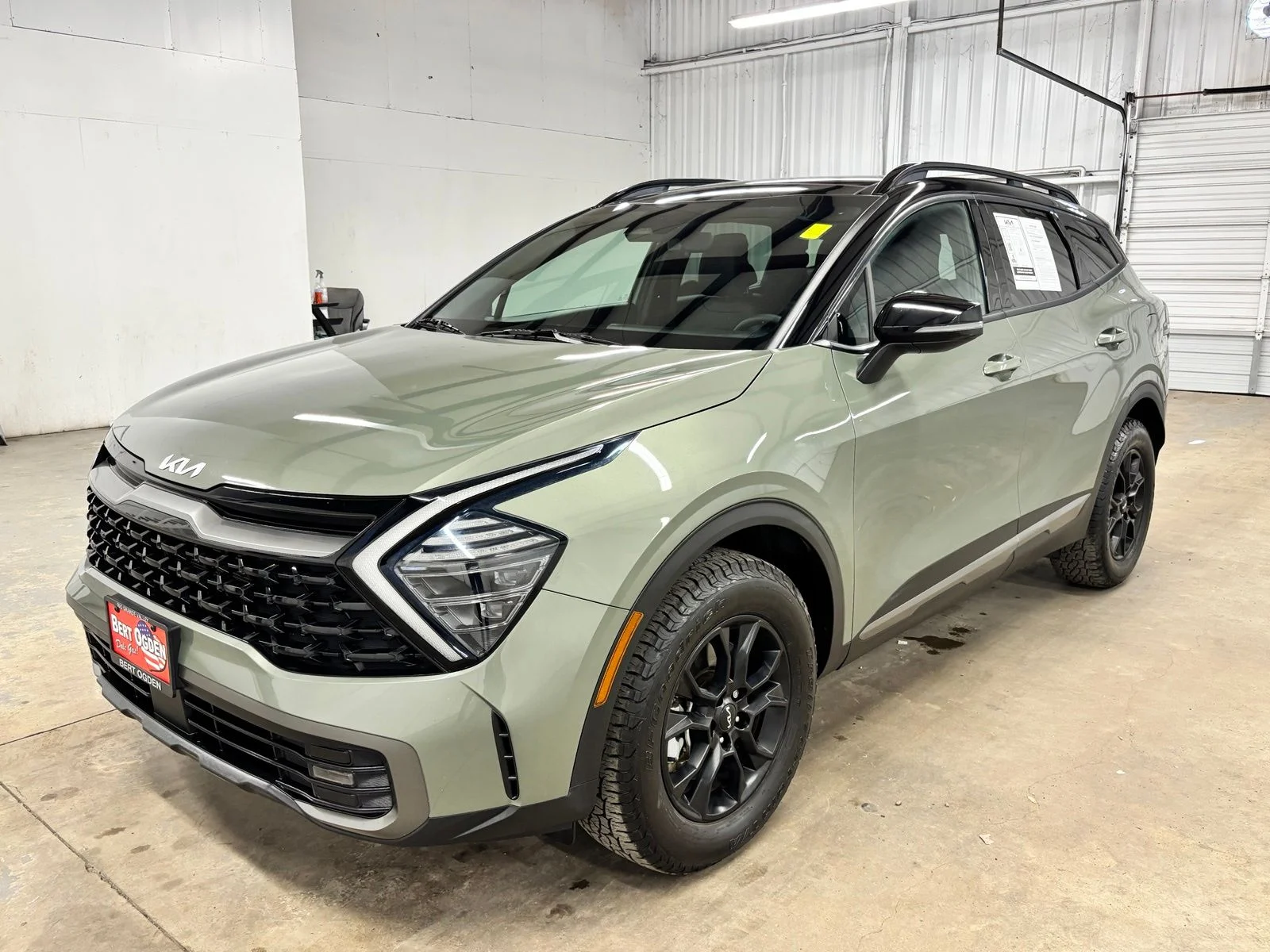 Used 2024 Green Kia X-Pro image 3