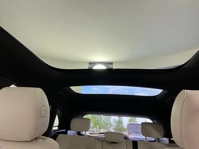 New 2026 Polar White Mercedes-Benz GLA 250 image 34