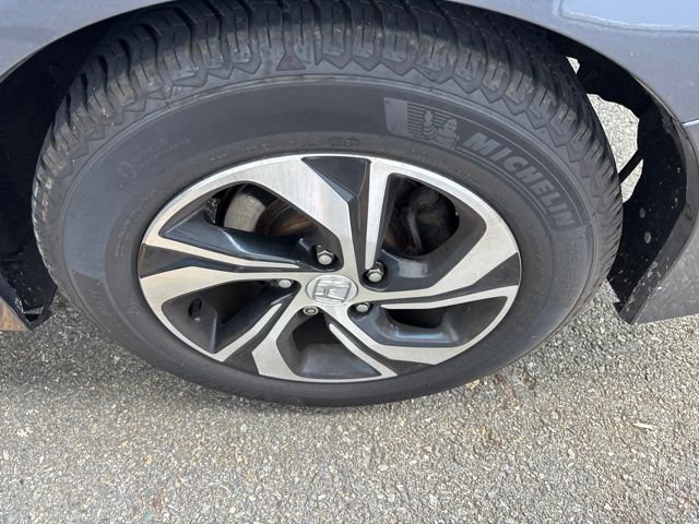 Used 2017 Gray Honda LX image 11