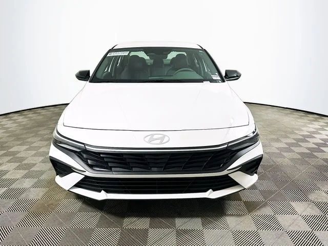 New 2026 Hyundai ELANTRA SEL Sport
