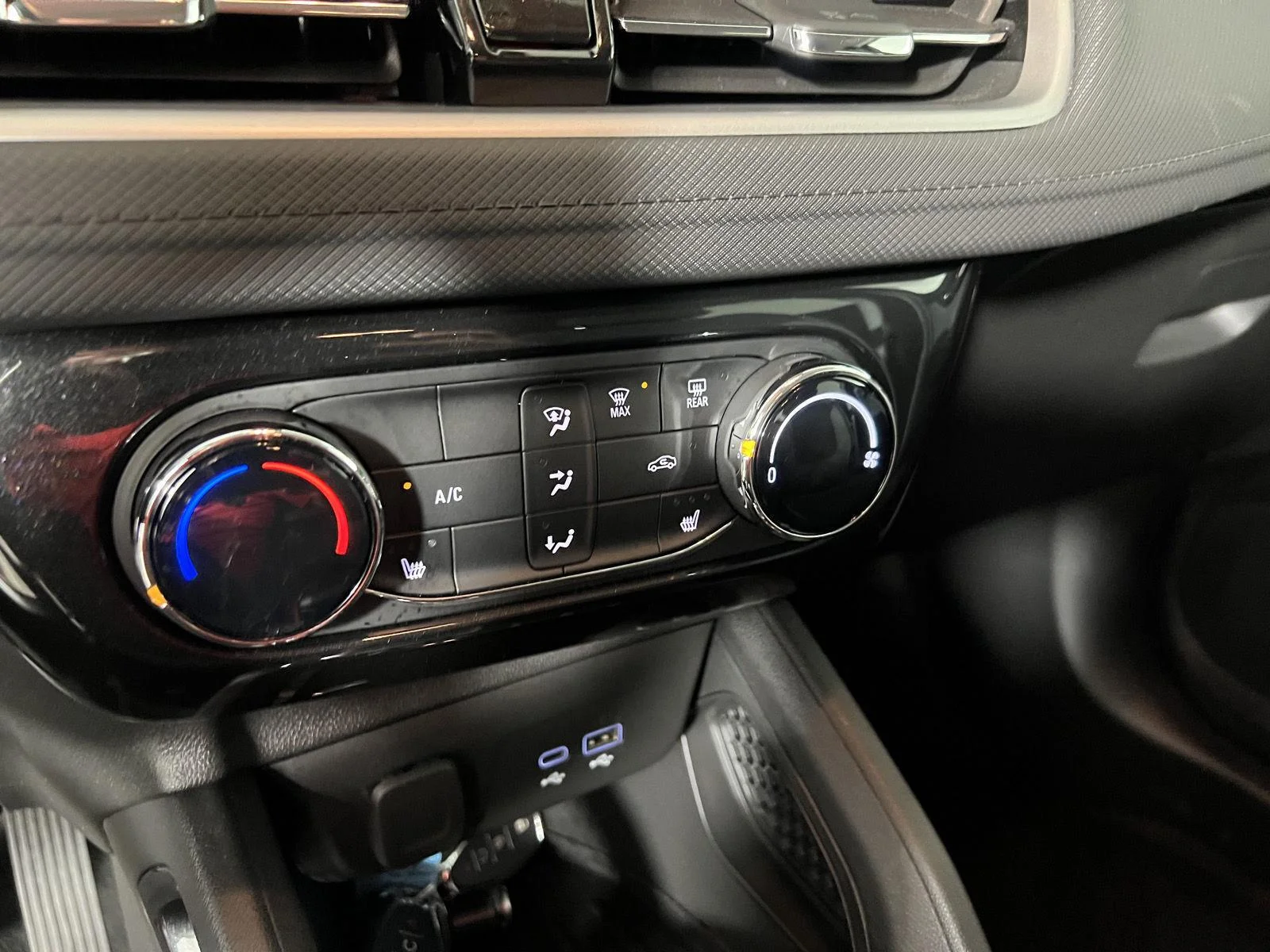 Used 2024 Crimson Metallic Chevrolet LT image 10