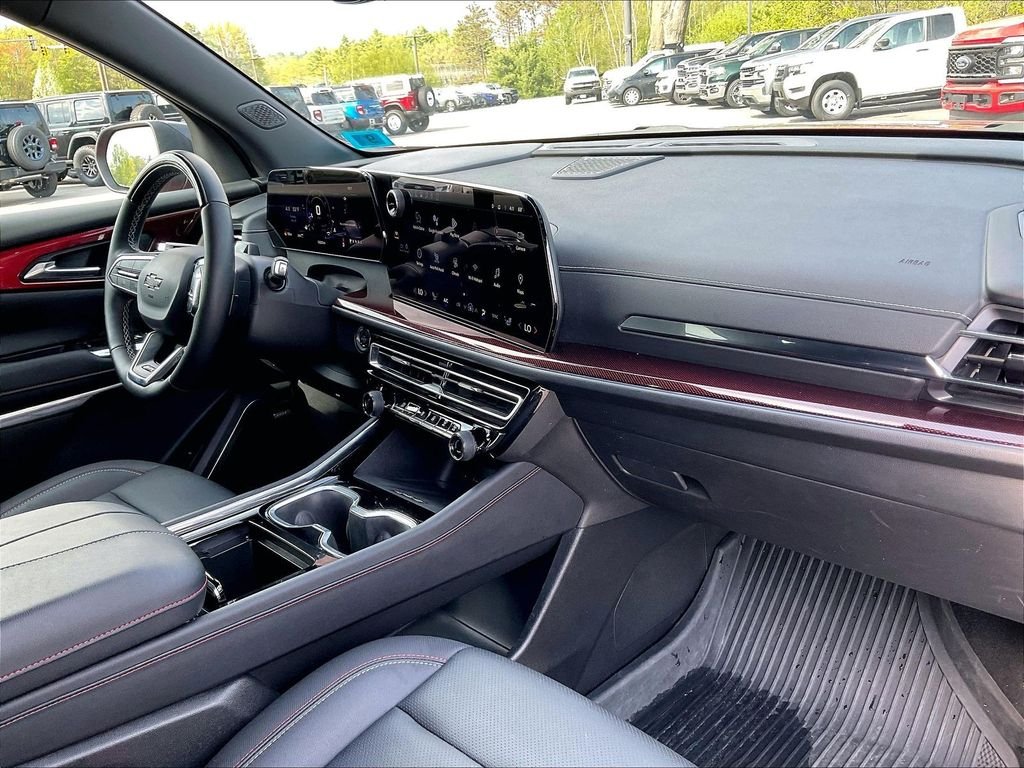 Used 2025 Radiant Red Tintcoat Chevrolet Z71 image 13