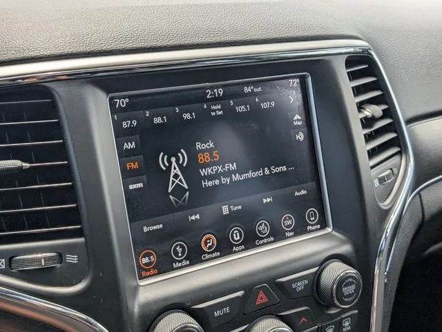 Used 2018 Black Jeep Limited image 23