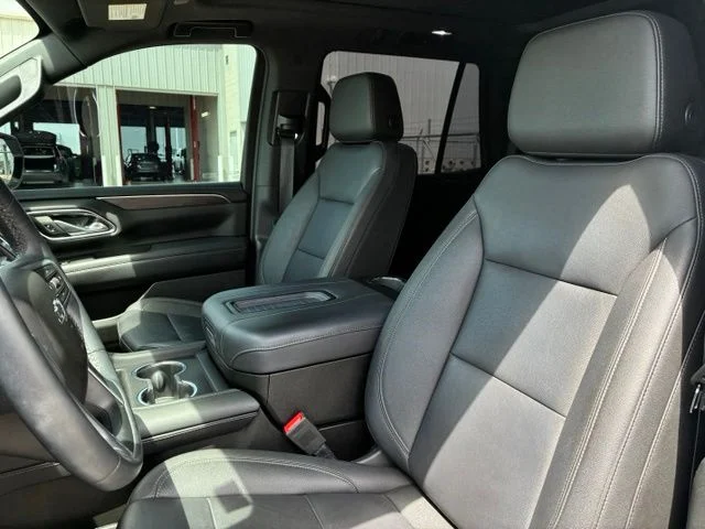 Used 2023 Summit White Chevrolet Z71 image 8