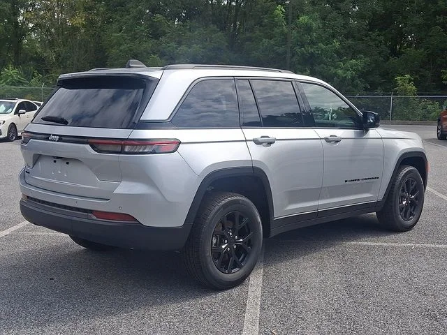 New 2026 Silver Jeep Altitude image 2