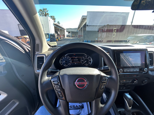 Used 2022 Gray Nissan SV image 21