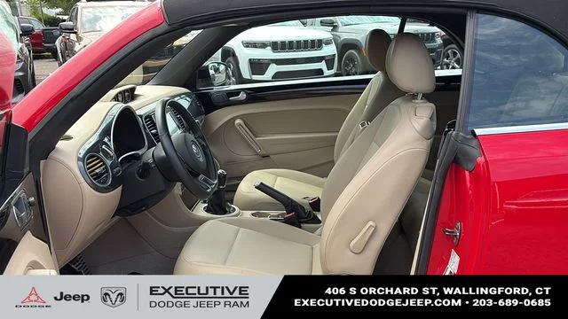 Used 2014 Red Volkswagen 2.0T R-Line image 7