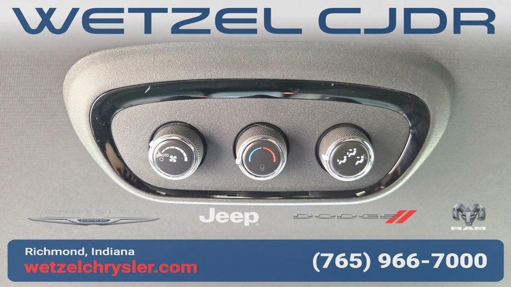 New 2026 White Knuckle Clear-Coat Exterior Paint Dodge GT HEMI V8 image 28