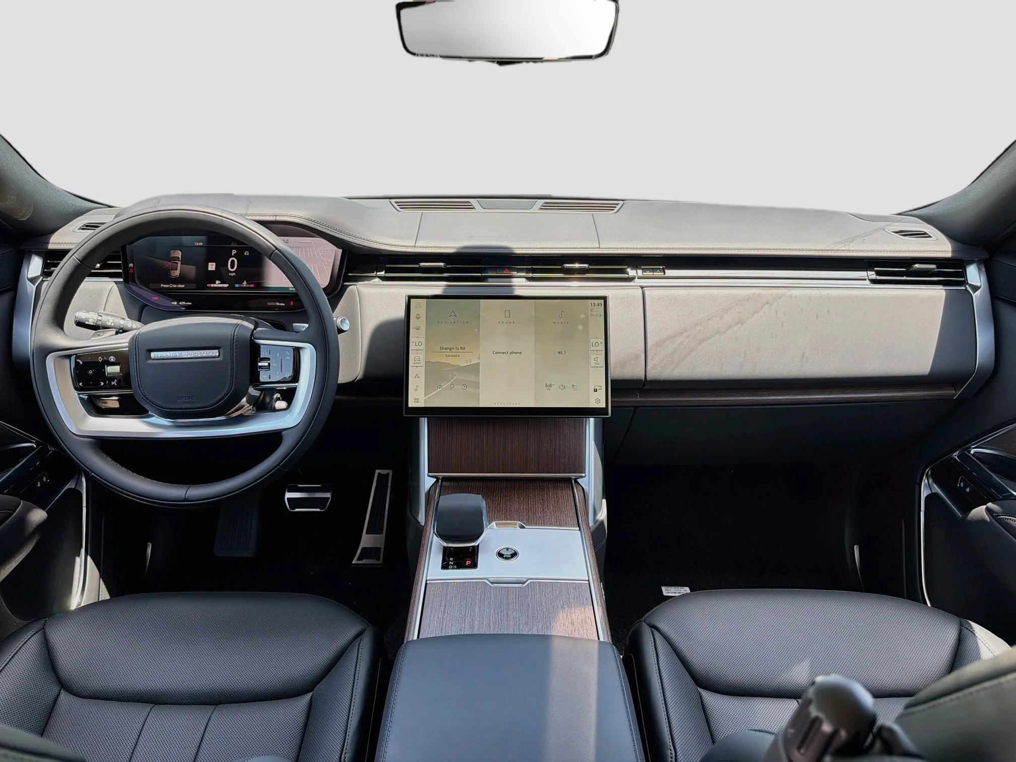 New 2026 Fuji White Land Rover SE image 17