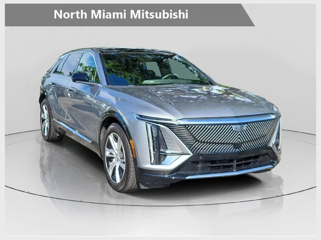 2024 Cadillac LYRIQ