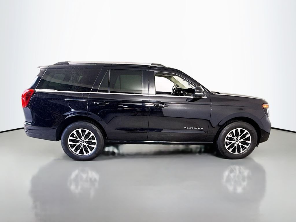 Used 2025 Agate Black Metallic Ford Platinum image 13