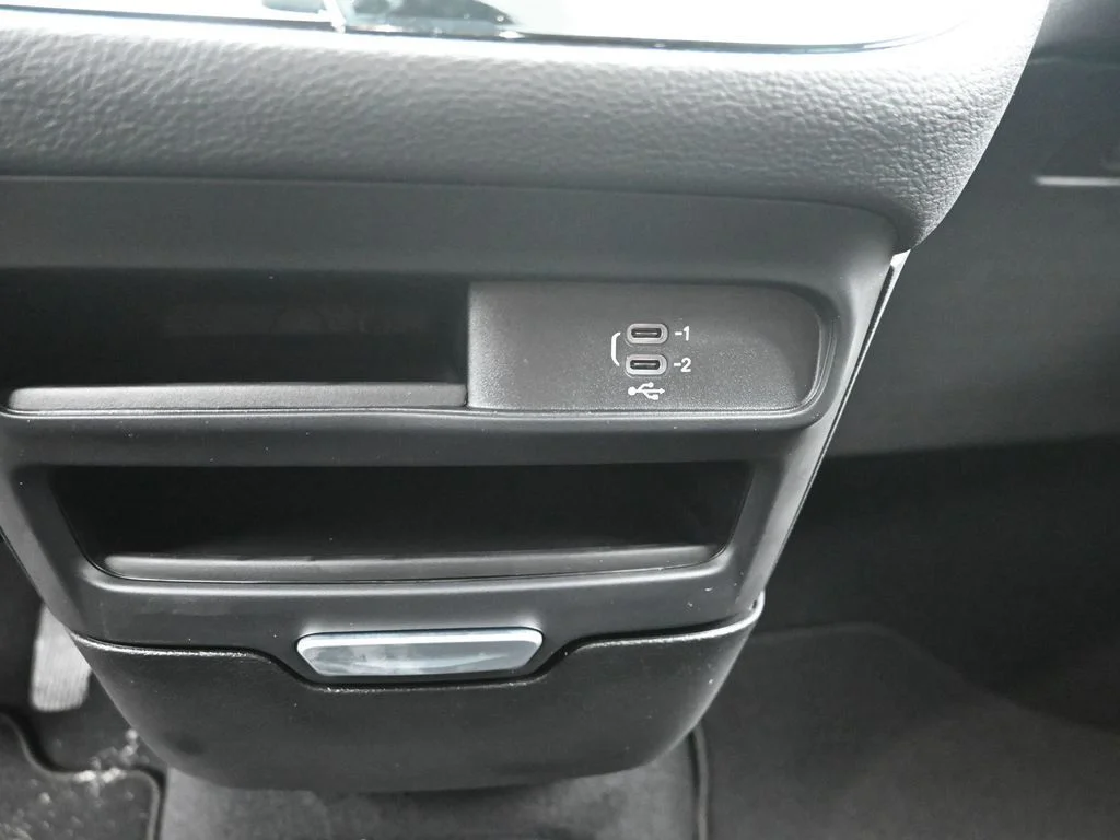 2026 Chrysler Pacifica Select - Photo 27