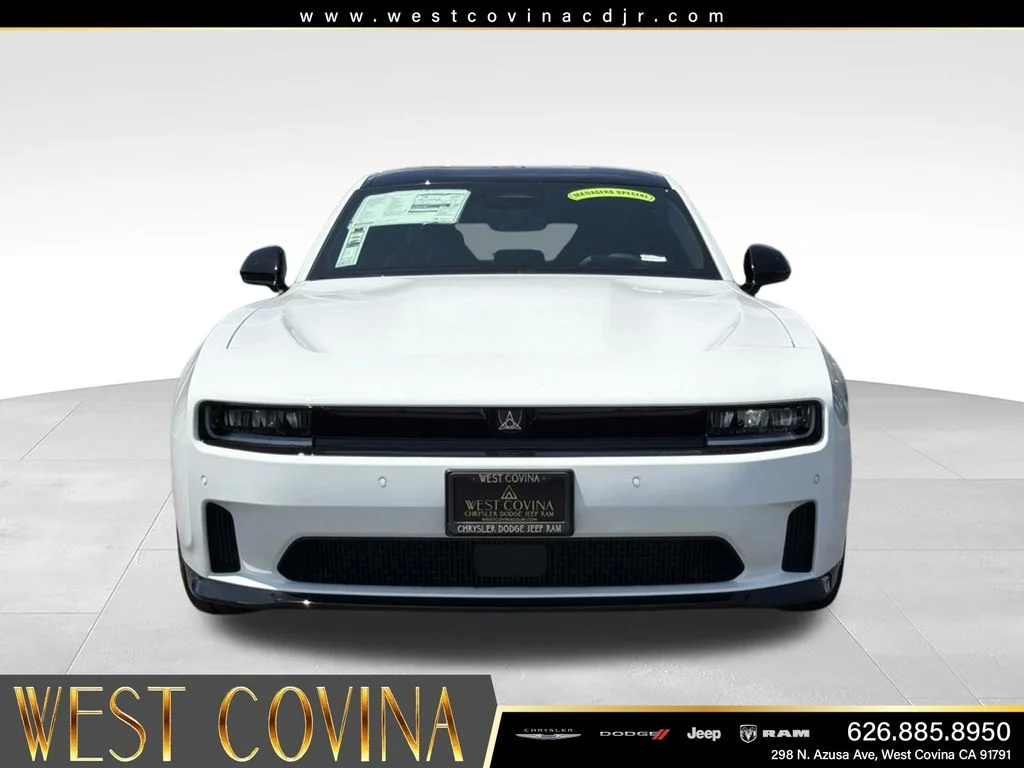 New 2026 White Knuckle Exterior Paint Dodge R/T Scat Pack image 3