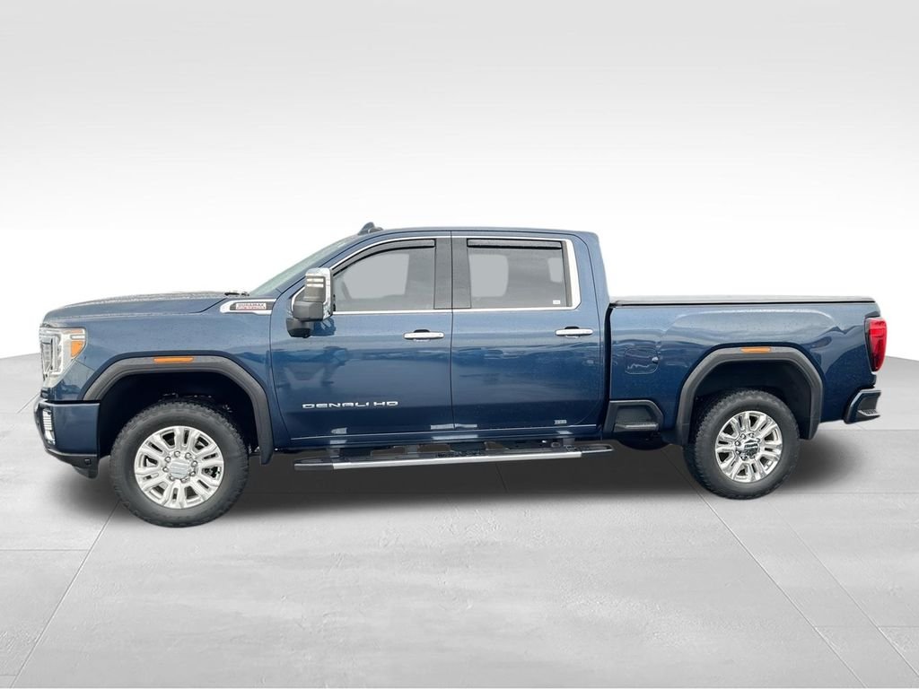Used 2022 Blue GMC Denali image 5