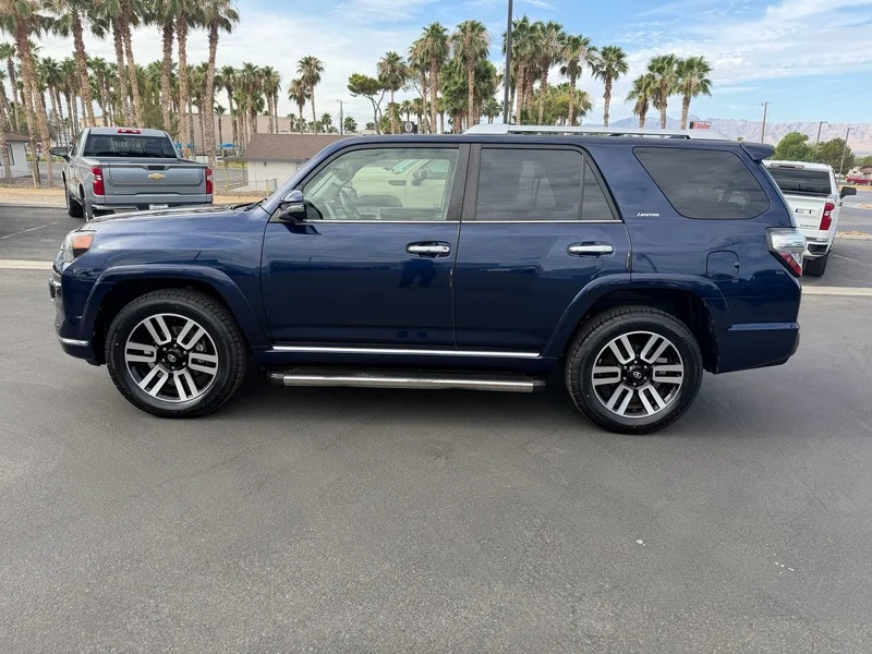 Used 2022 Nautical Blue Met Toyota Limited image 6