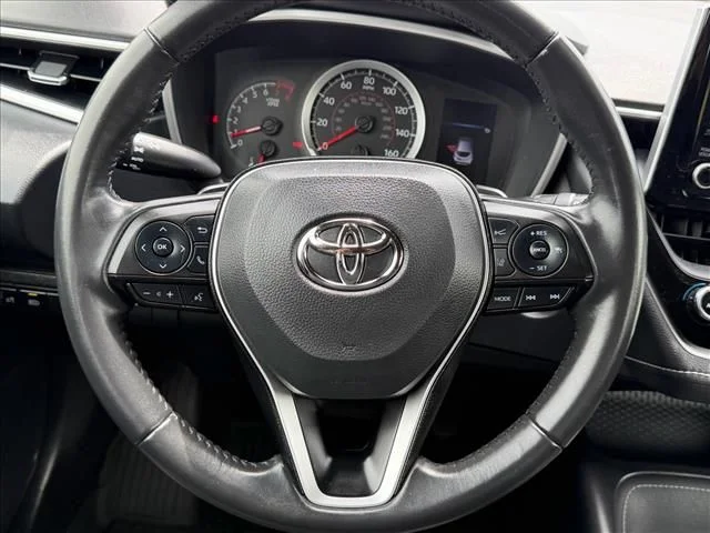 Used 2022 White Toyota SE Nightshade Edition image 12