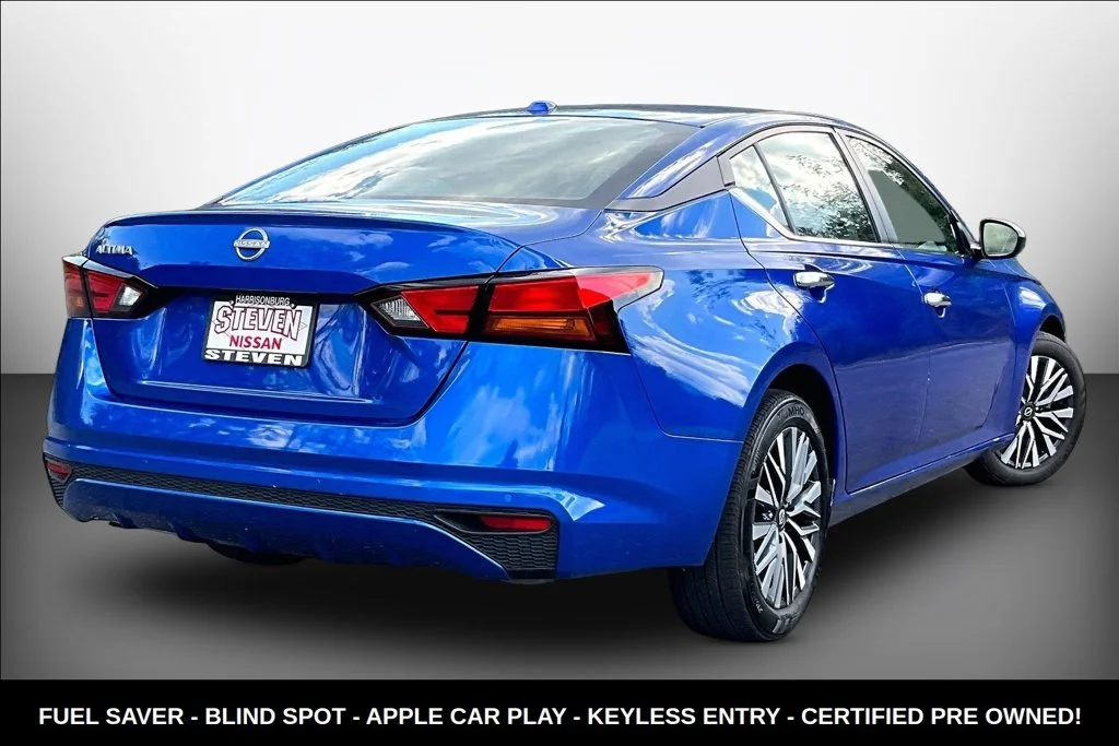 Used 2025 Blue Nissan 2.5 SV image 6