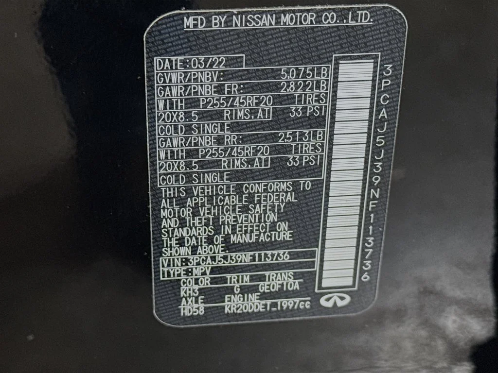 Certified Used 2022 Black INFINITI LUXE image 42