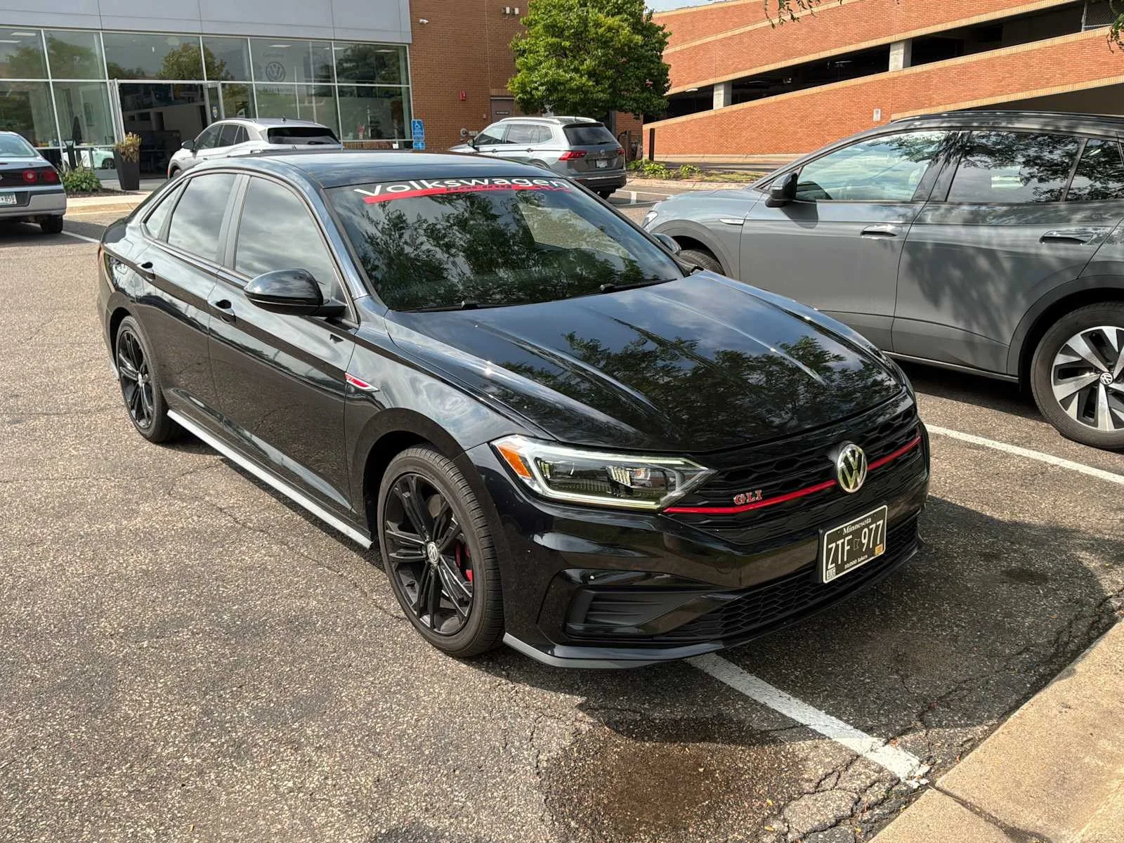 Certified Used 2020 Deep Black Pearl Volkswagen Autobahn image 2