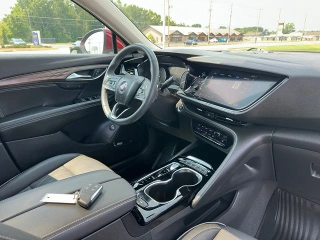 Used 2023  Buick Avenir image 8