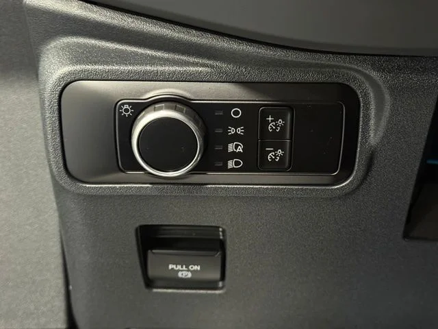Used 2025 Gray Ford Big Bend image 13