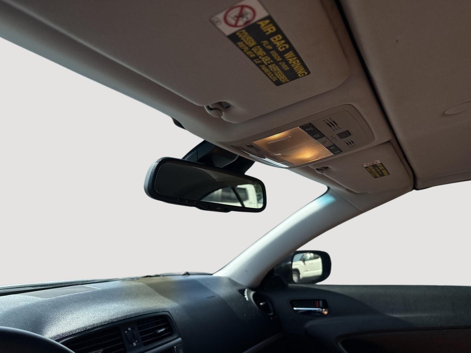 Used 2011 Obsidian Lexus Base image 24