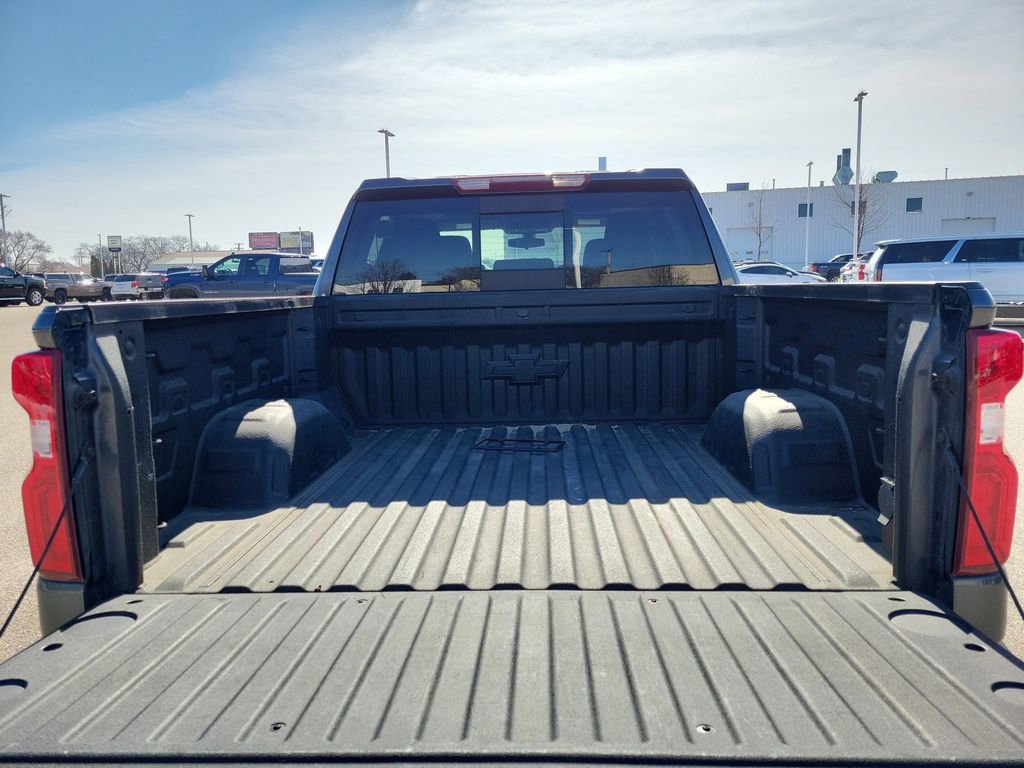 2021 Chevrolet Silverado 1500 RST - Photo 7