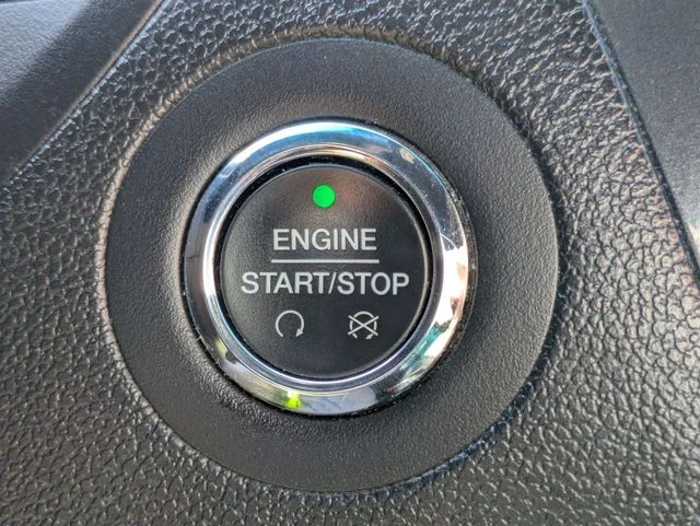 Used 2017 Red Ford XLT image 16