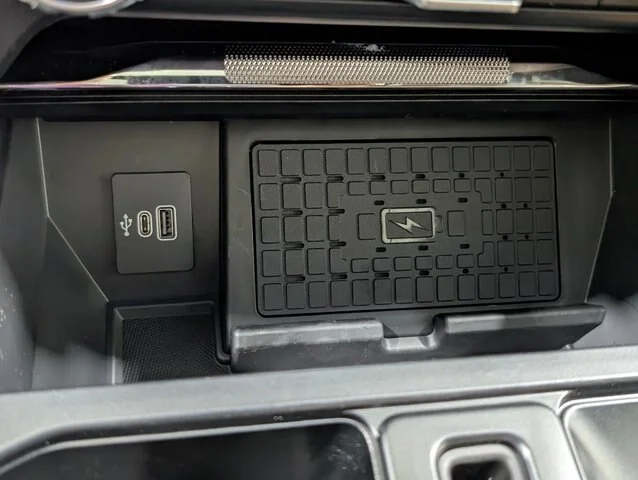 New 2026 Carbonized Gray Metallic Ford King Ranch® image 46