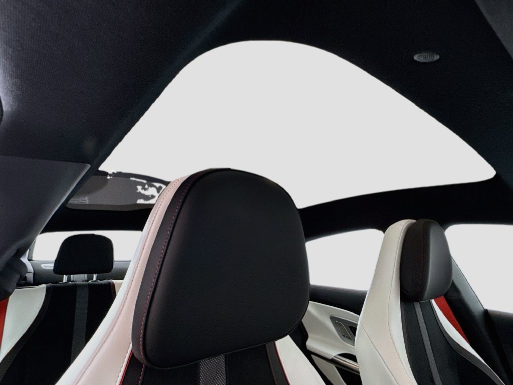 New 2027 MANUFAKTUR Alpine Grey Mercedes-Benz CLA 220 image 17